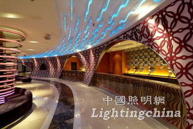 照明工程 麥樂迪重慶店設(shè)計(jì)解析